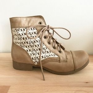 Lace Combat Boot Tan 7 - Soda Shoes Women